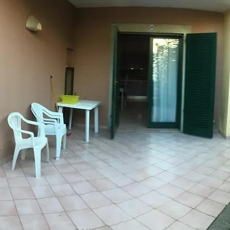 Li Velieri 6 Pax Pool & Private Garden