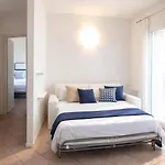 Apartmán Li Velieri - Pool & Private Garden - 6 Pax