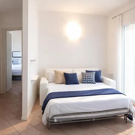 Appartement Li Velieri - Pool & Private Garden - 6 Pax