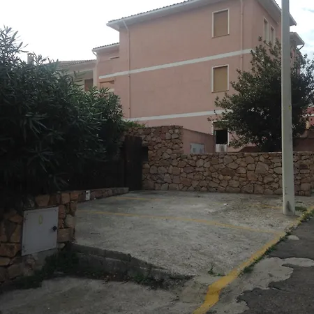 Appartement Li Velieri - Pool & Private Garden - 6 Pax *