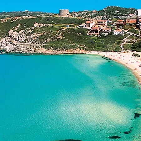 Apartmán Li Velieri - Pool & Private Garden - 6 Pax *